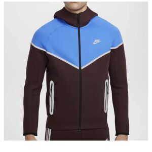 Nike Men Tech Fleece Windrunner Burgundy Crush Photo Blue Reflect HQ3746 652